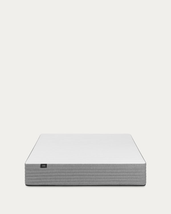 Juno mattress with pocket springs 140 x 190 cm