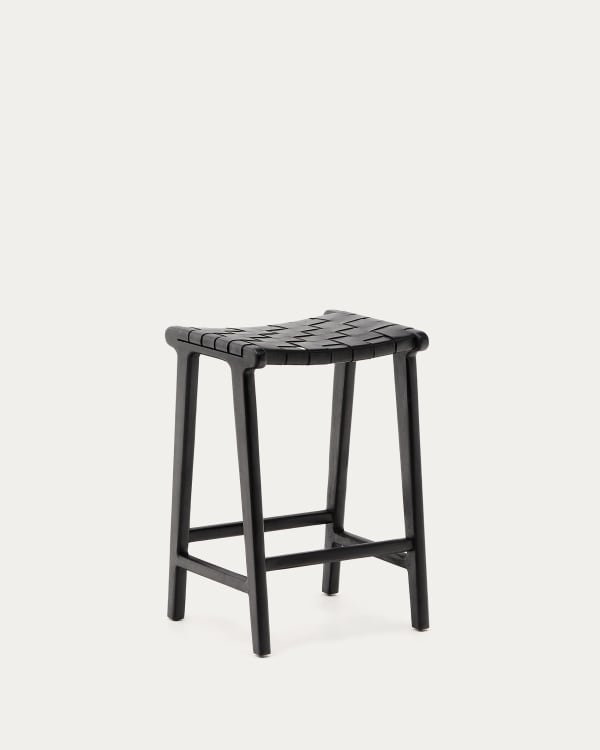 Calixta Hocker aus Leder und massivem Mahagoni mit schwarzem Finish, Höhe 67 cm