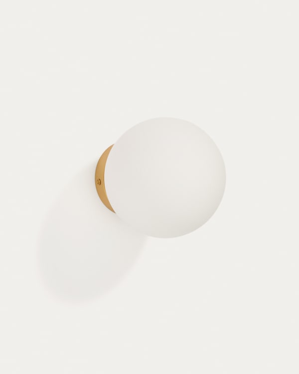 Brisia metal wall lamp with brushed brass finish and 1 frosted glass ball Ø15cm