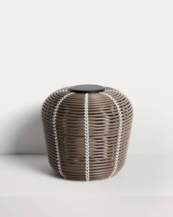 Garoina outdoor solar LED table lamp in taupe synthetic rattan Ø35cm