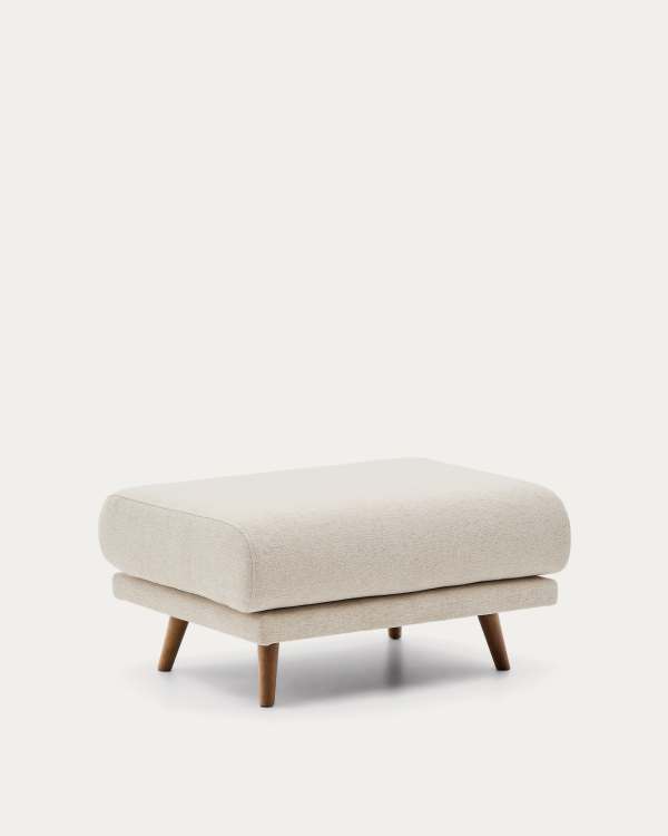 Poggiapiedi Karin in ciniglia beige con gambe in legno massiccio di faggio con finitura tono noce 90 x 70 cm