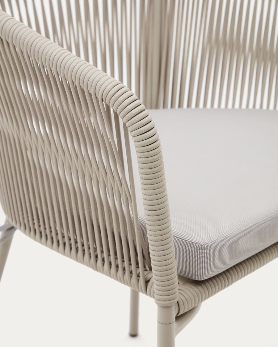 Yanet chair with synthetic rope in ecru and galvanized steel legs