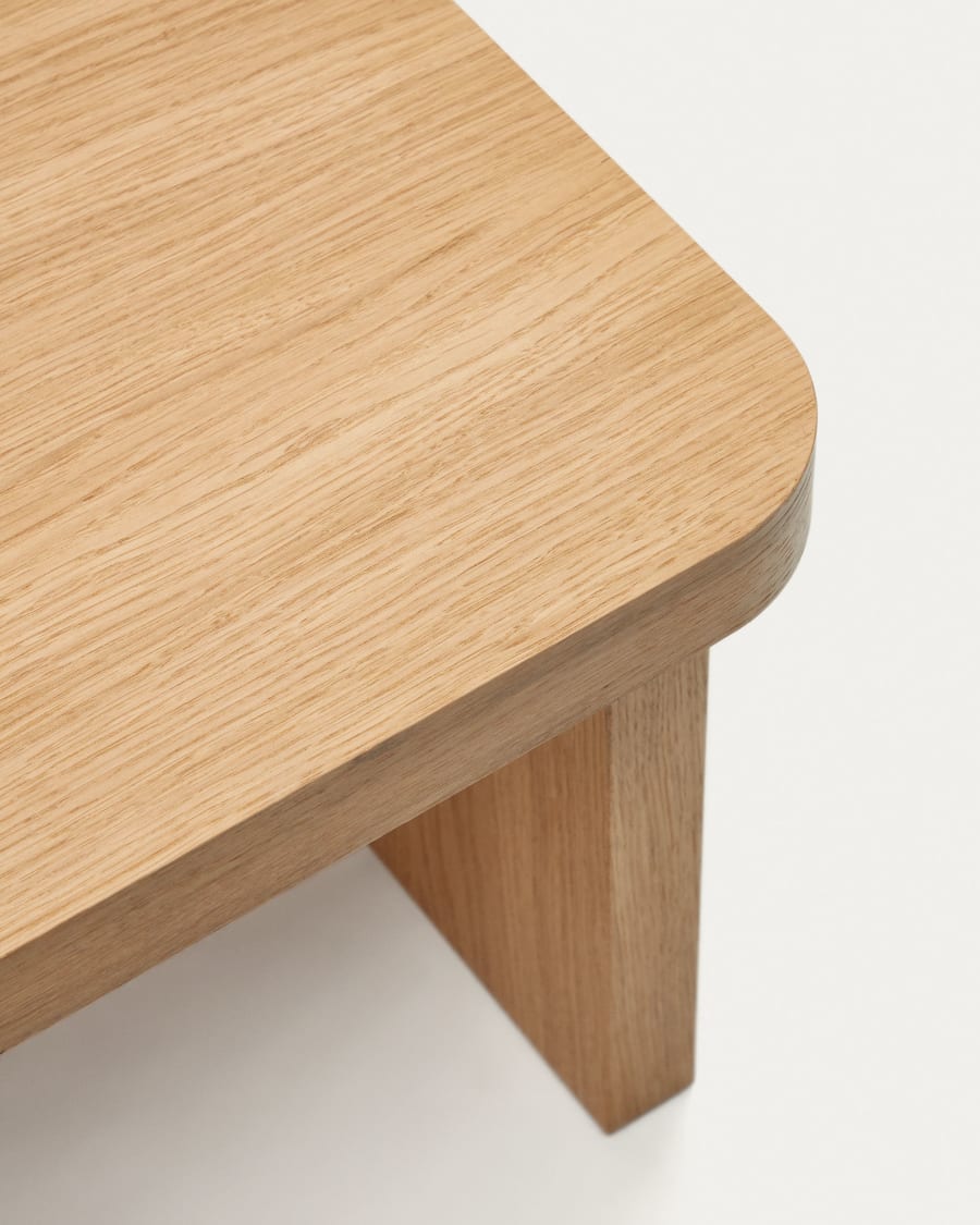 Oaq coffee table in oak wood veneer with natural finish, 89 x 62 cm FSC Mix Credit