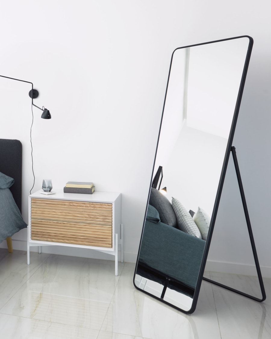 Nyah black metal full-length mirror 63,5 x 165 cm