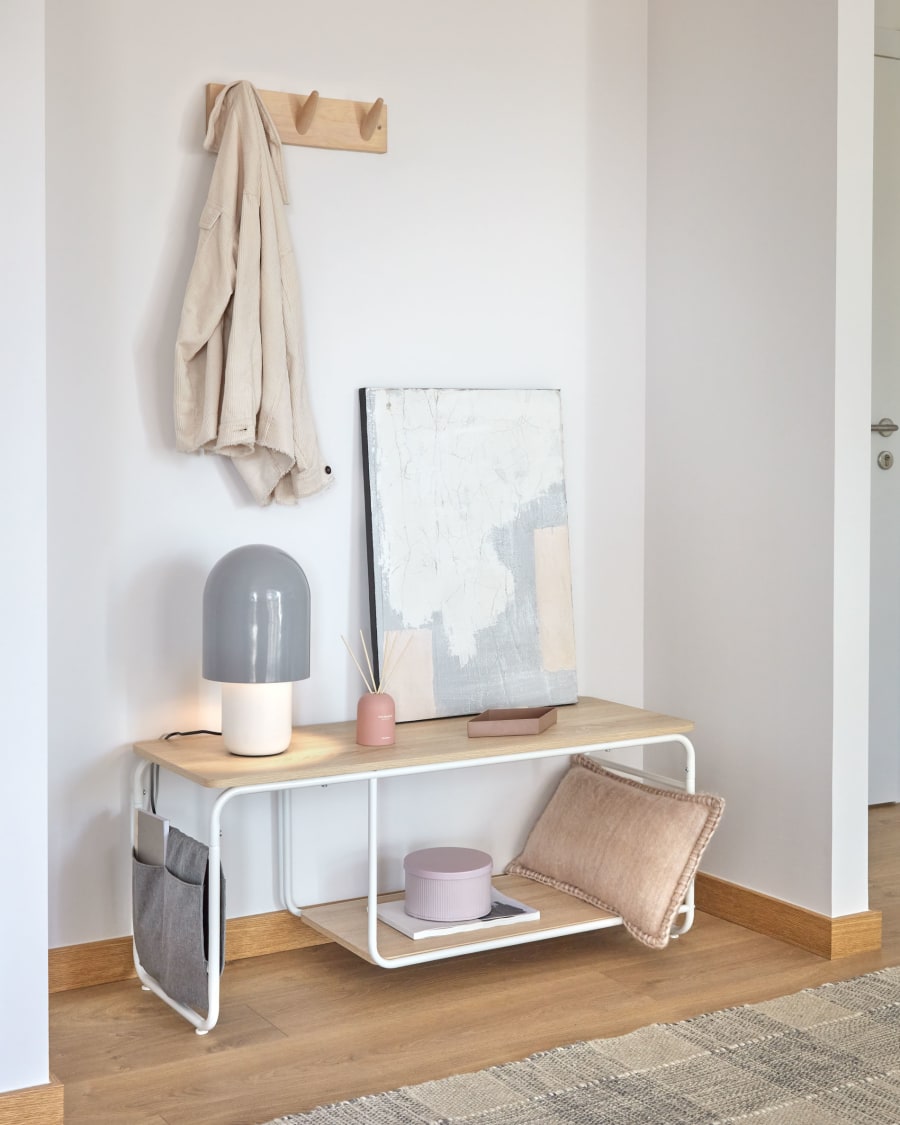 Brittany table lamp in metal with white and grey painted finish