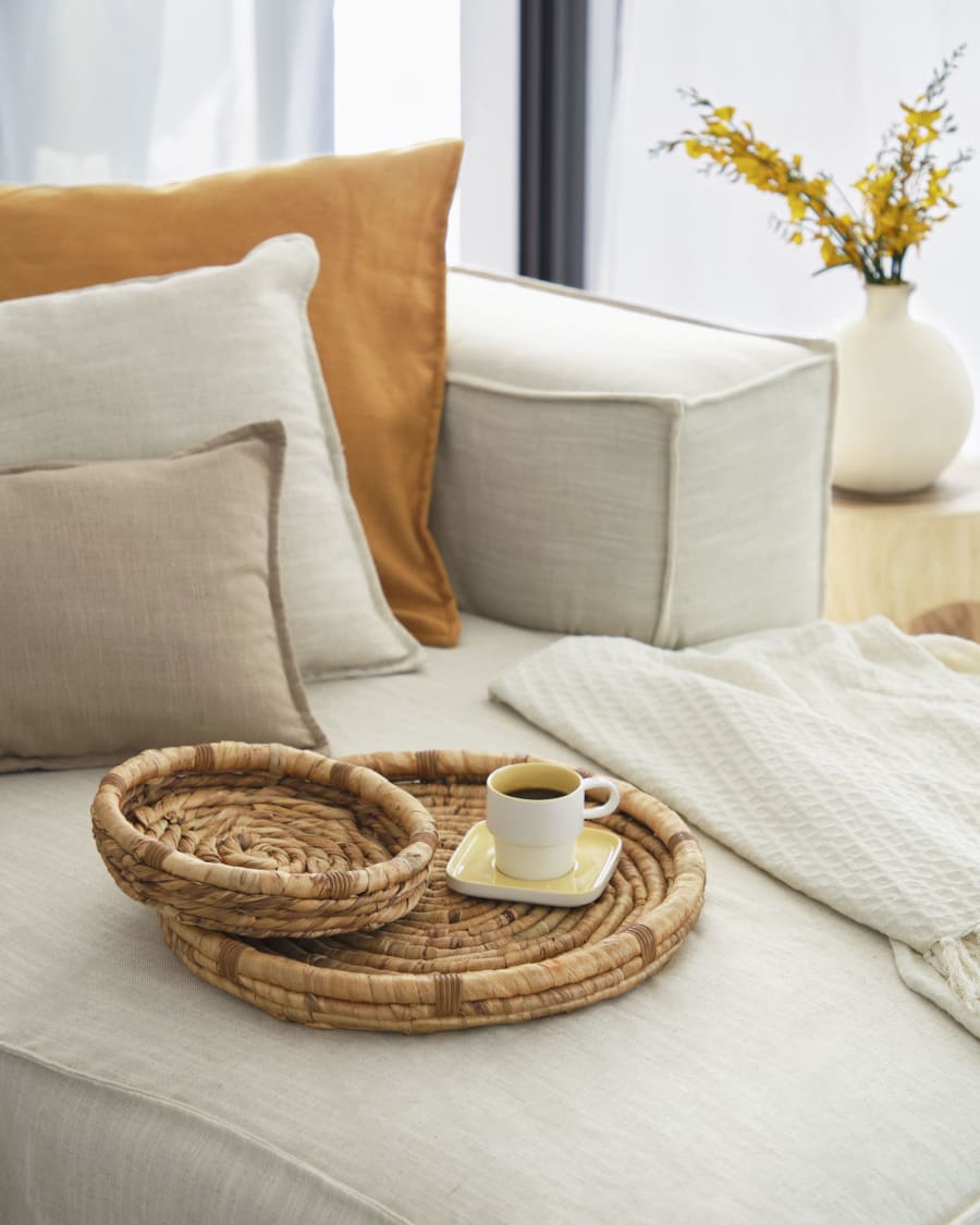 Small Colomba tray made from natural fibres