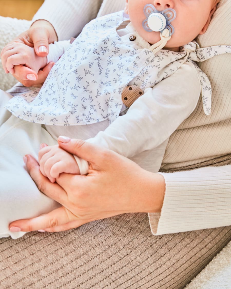 Σετ 2 σαλιάρες Yamile, 100% οργανικό βαμβάκι (GOTS), τυρκουάζ και λευκό με γκρι φύλλα