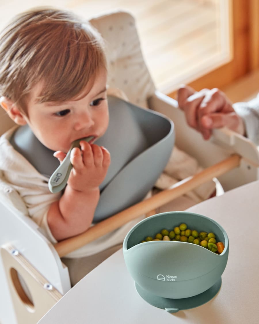 Yamile highchair cushion 100% organic cotton (GOTS) in beige with multicoloured leaves