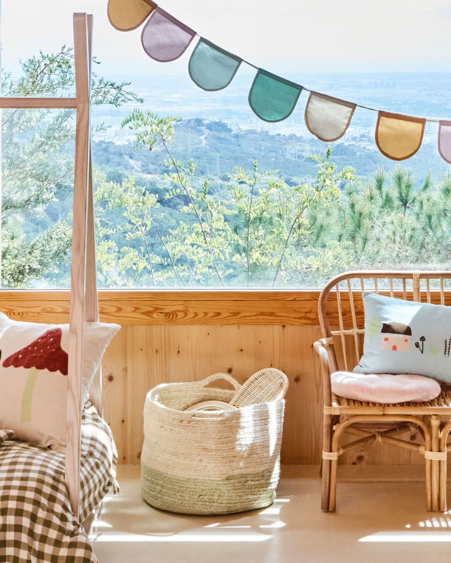 Adabel natural jute basket in green