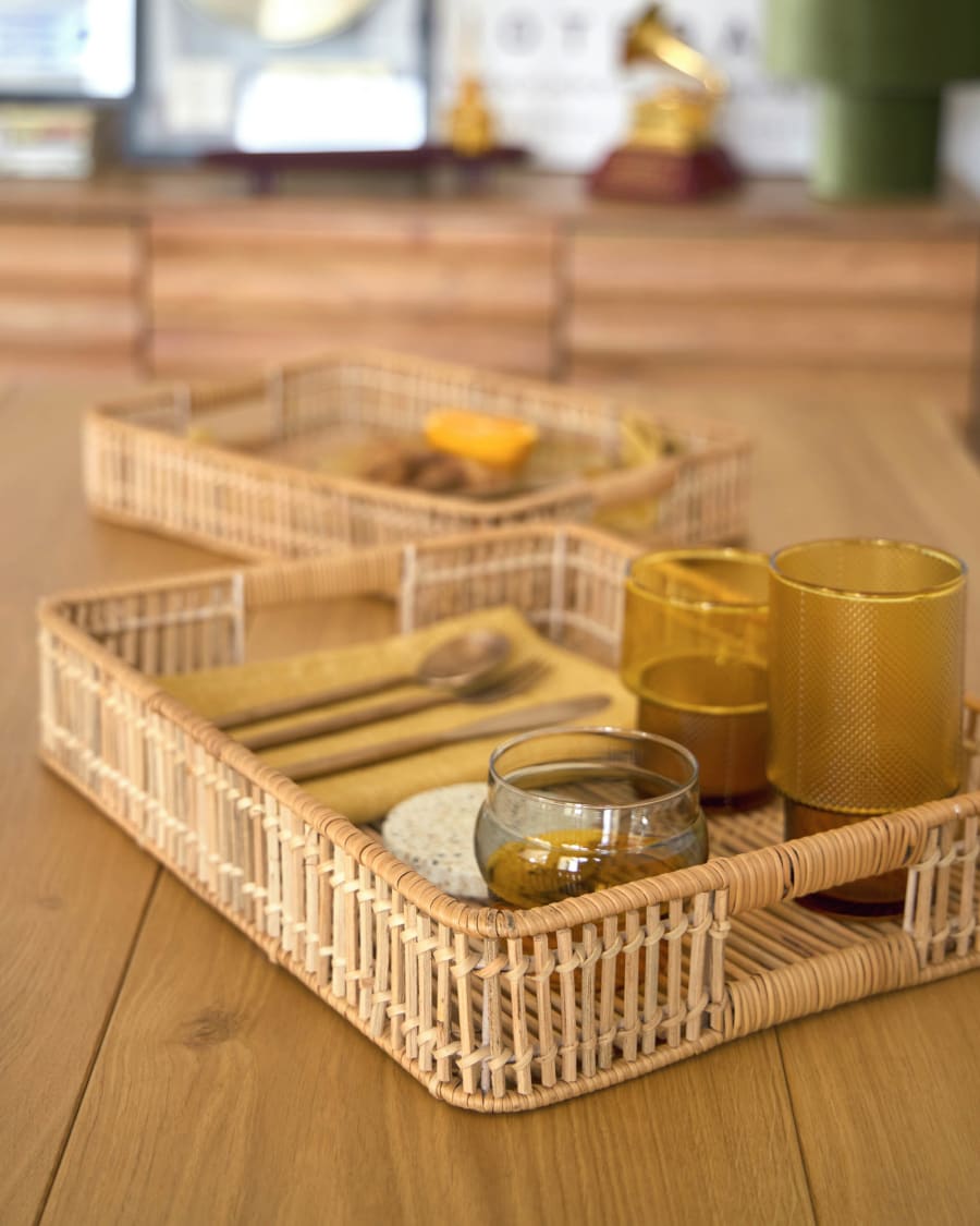 Coleenn set of 2 rectangular trays in 100% rattan with natural finish
