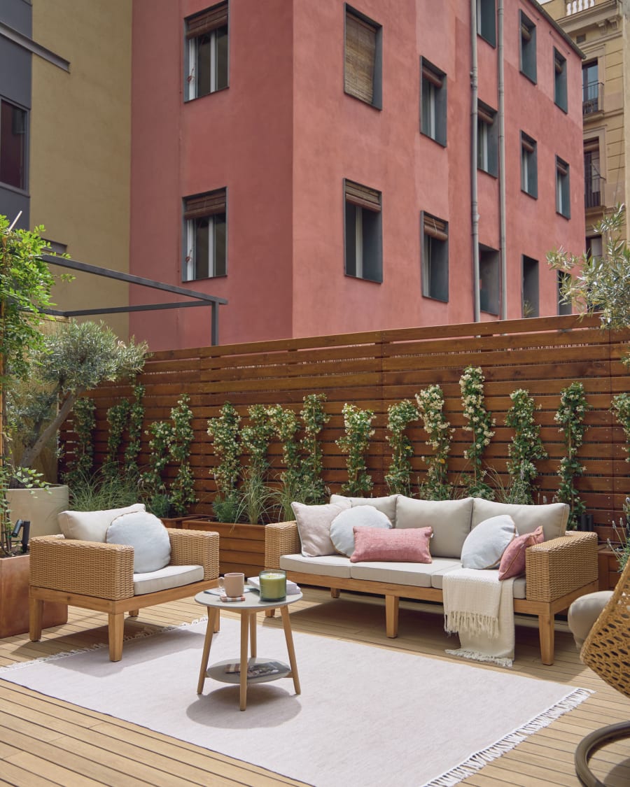 Giana armchair in solid acacia wood and rattan FSC 100%