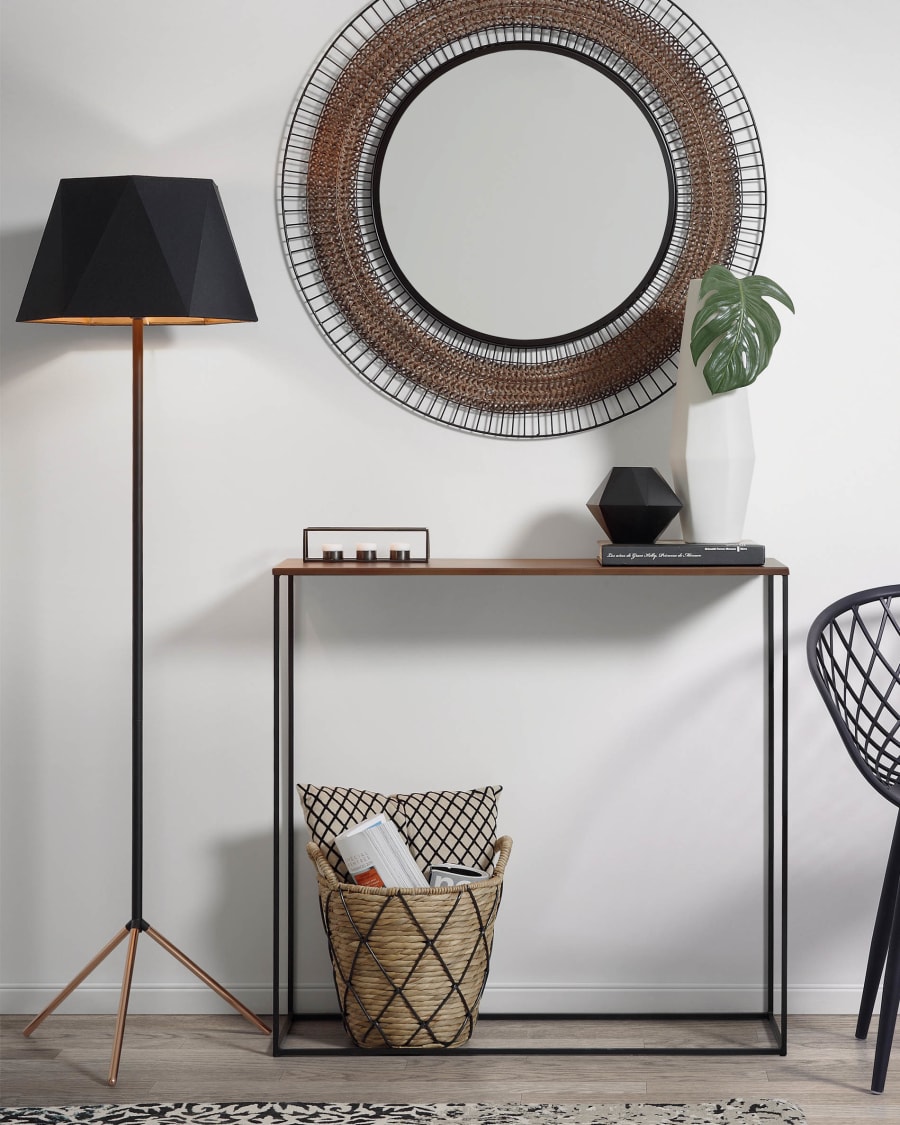 Walsh A set of 2 console tables