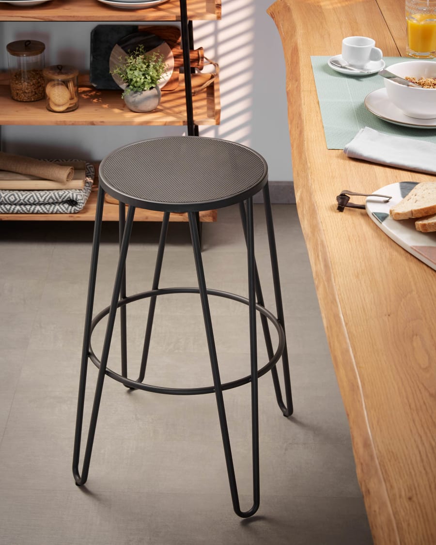 Madona barstool height 76 cm