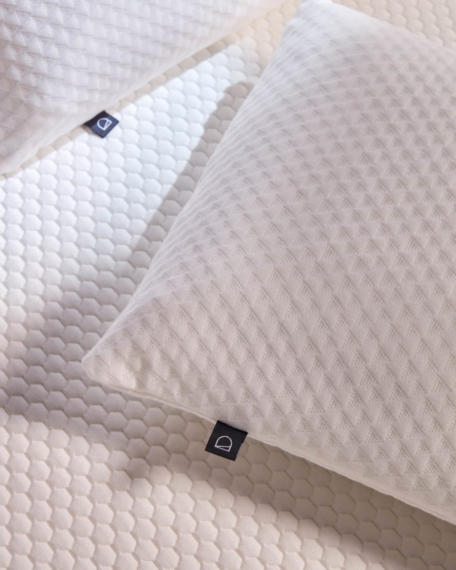 Sasa viscoelastic pillow 70 x 33 cm