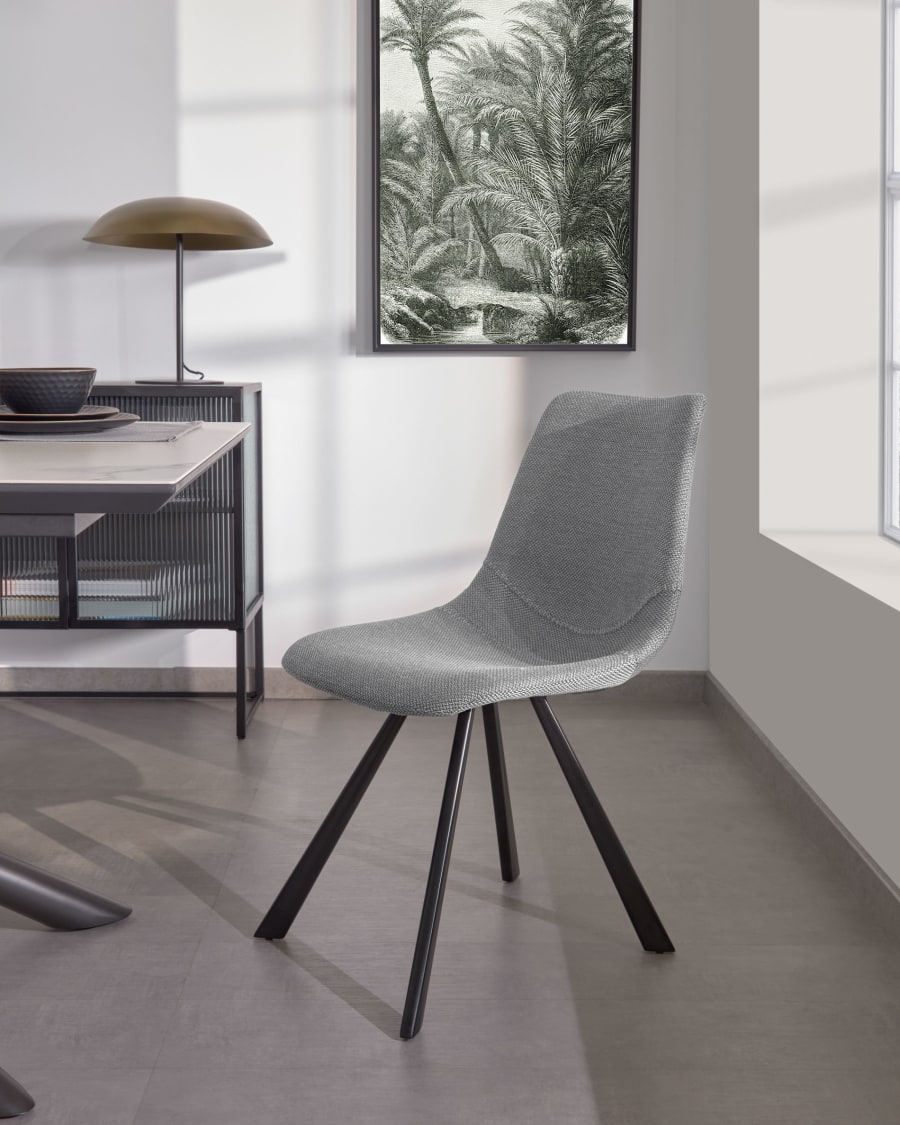 Καρέκλα Alve, ανοιχτό γκρι και μαύρα ατσάλινα πόδια