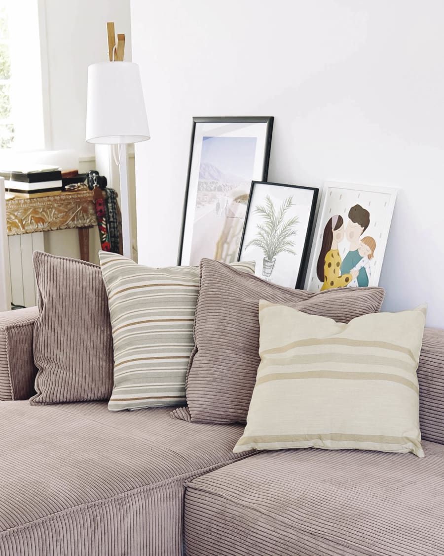 Wilma cushion cover in pink wide seam corduroy, 45 x 45 cm