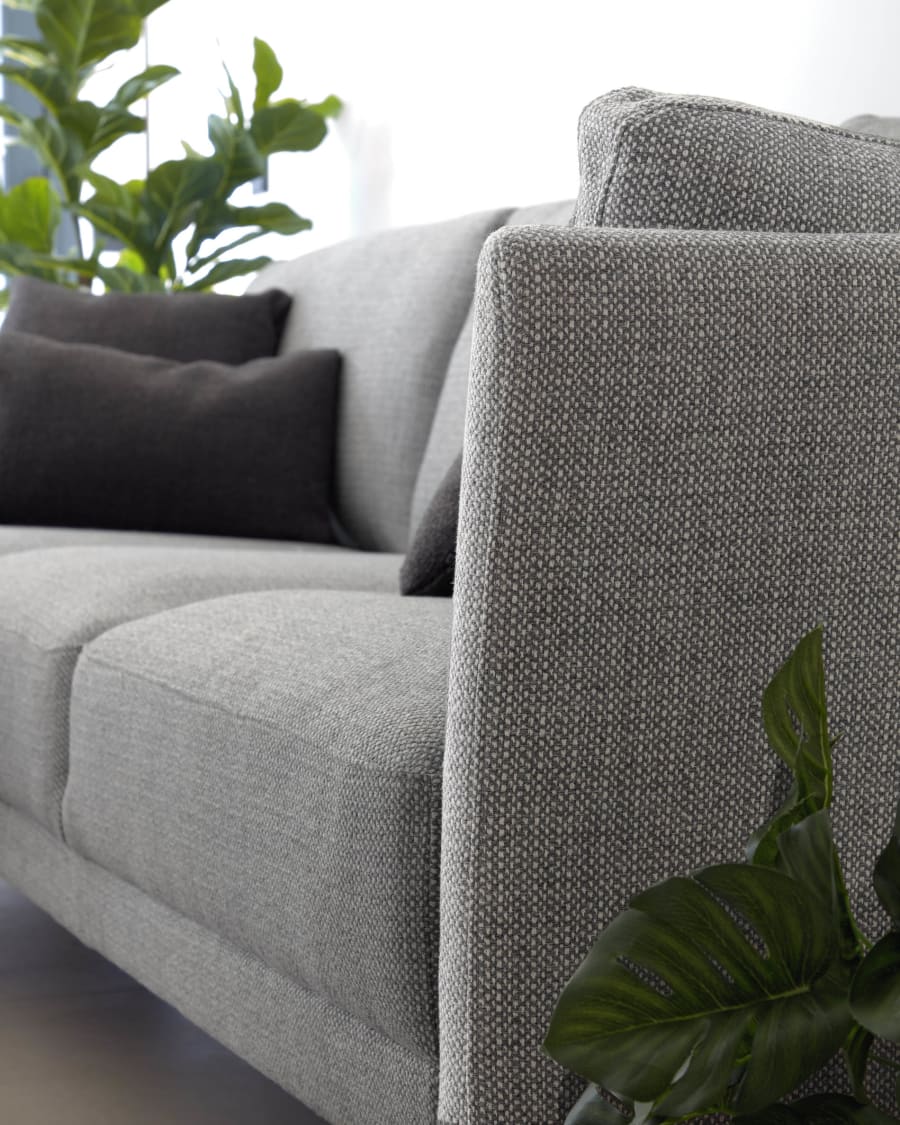 Gilma grey 3-seater sofa with left-hand chaise longue with legs in dark finish 260 cm