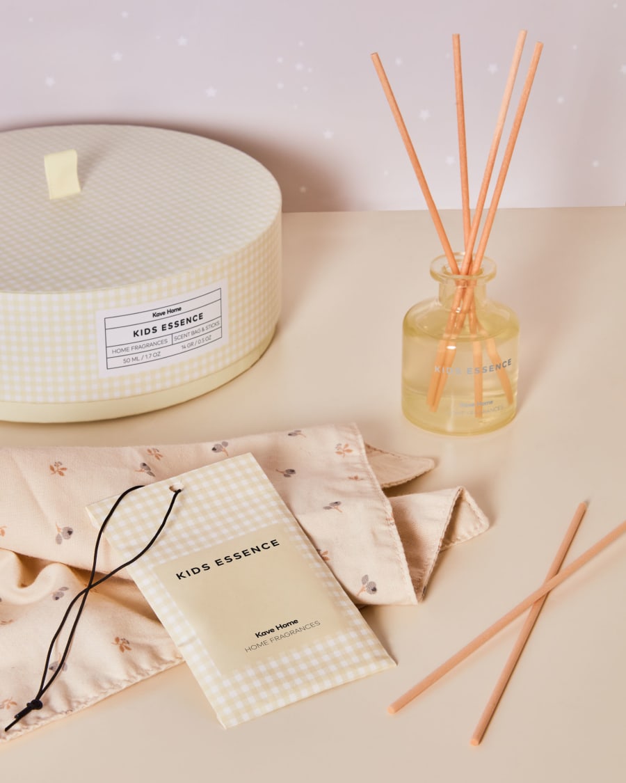 Kids Essence set of 50 ml diffuser and scented bag