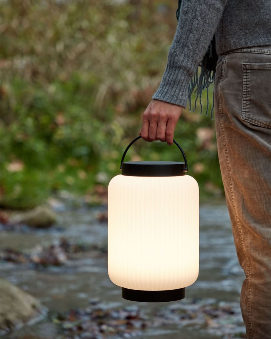 Verona table lamp in polythene and metal with black finish
