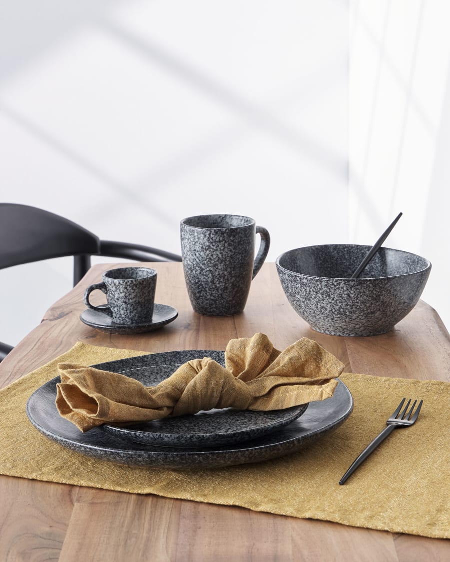 Airena ceramic coffee cup and saucer in black