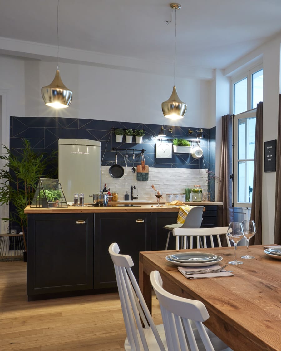 Table extensible Briva placage de chêne finition effet vieilli 200 (280) x 100 cm