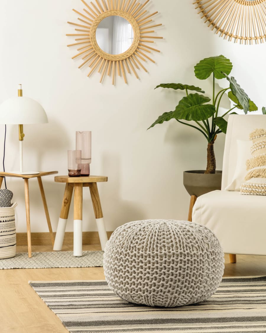 White Shott pouf Ø 50 cm