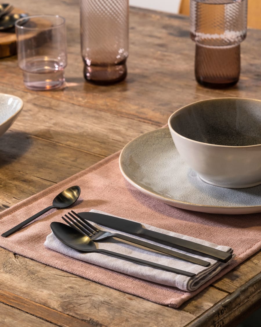 Fer 16-piece cutlery set black