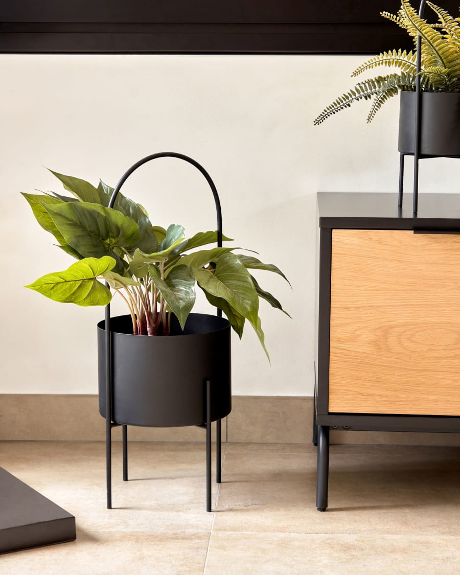 Set of 2 Mash planters with black metal handle Ø 25 cm / Ø 16,5 cm