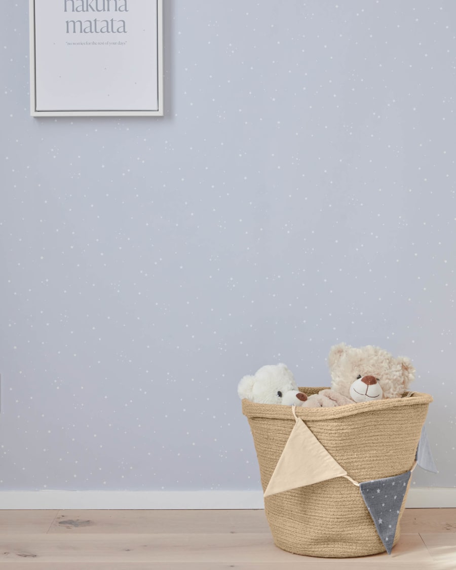 Ludmila wallpaper in grey with white star print, 10 x 0.53 m, FSC MIX Credit