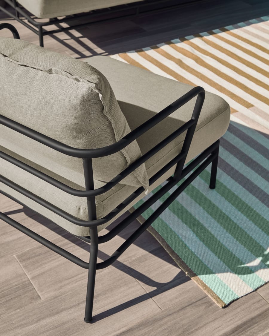 Mareluz black steel armchair