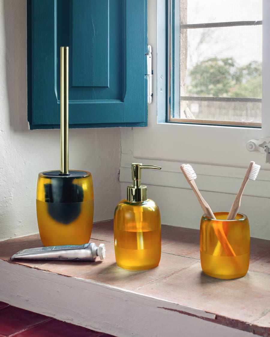 Maive yellow soap dispenser