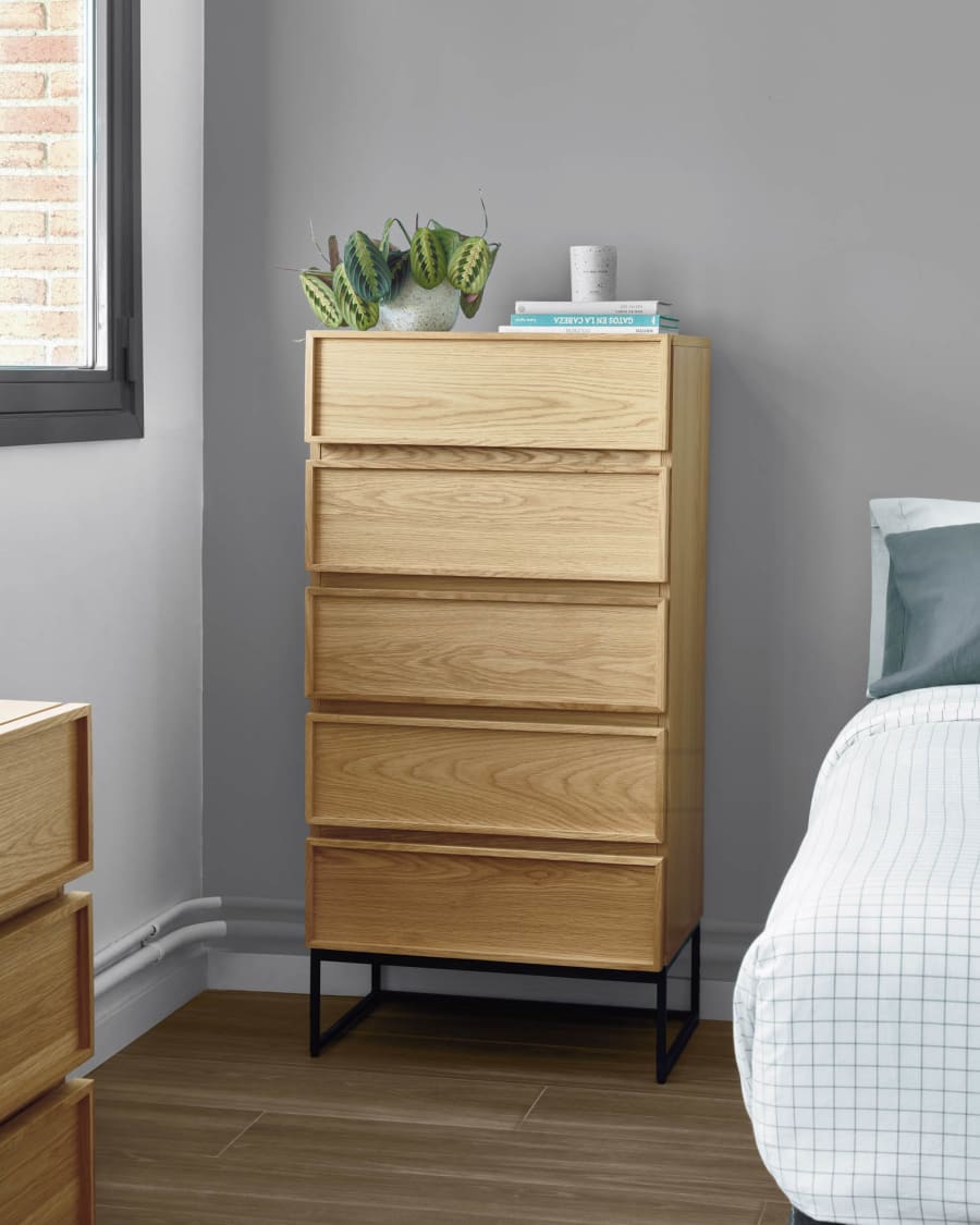 Taiana chest of drawers with oak veneer and steel frame with black finish 60 x 120 cm