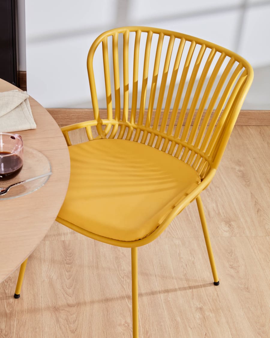 Surpik mustard chair