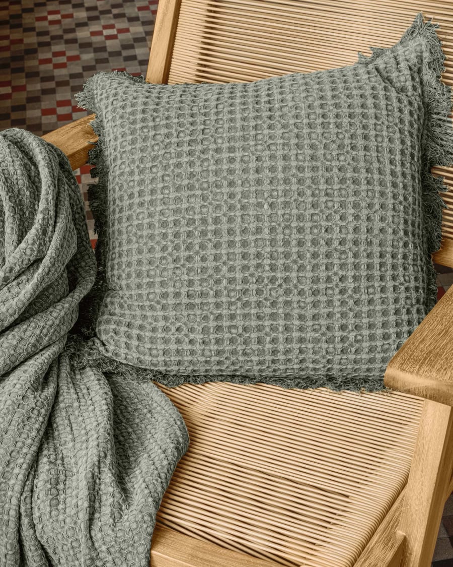 Shallow 100% cotton cushion cover in green 45 x 45 cm