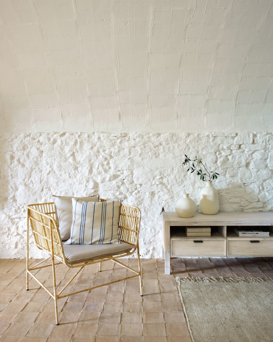 Aiala rattan armchair