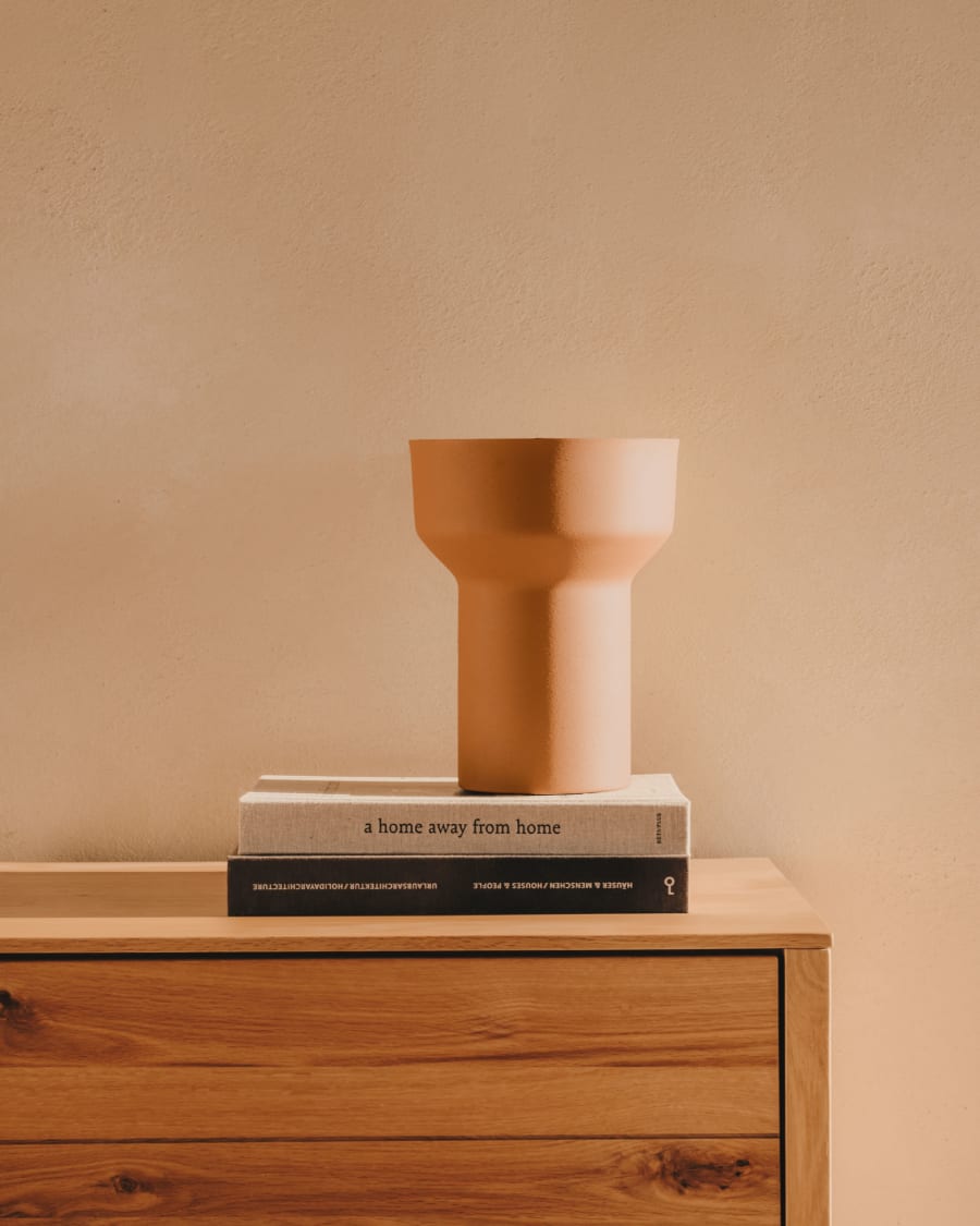 Fontclara metal vase in mustard, 25 cm