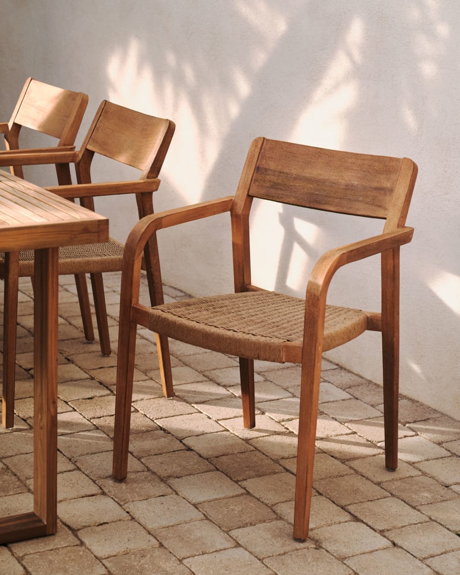 Better chair in solid acacia wood and natural paper rope Kave Home Greece