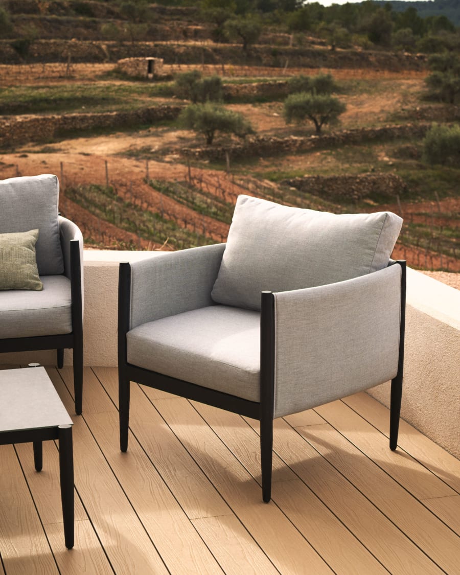 Satuna set of 2 armchairs, 2 seater sofa, and metal coffee table with a glazed finish