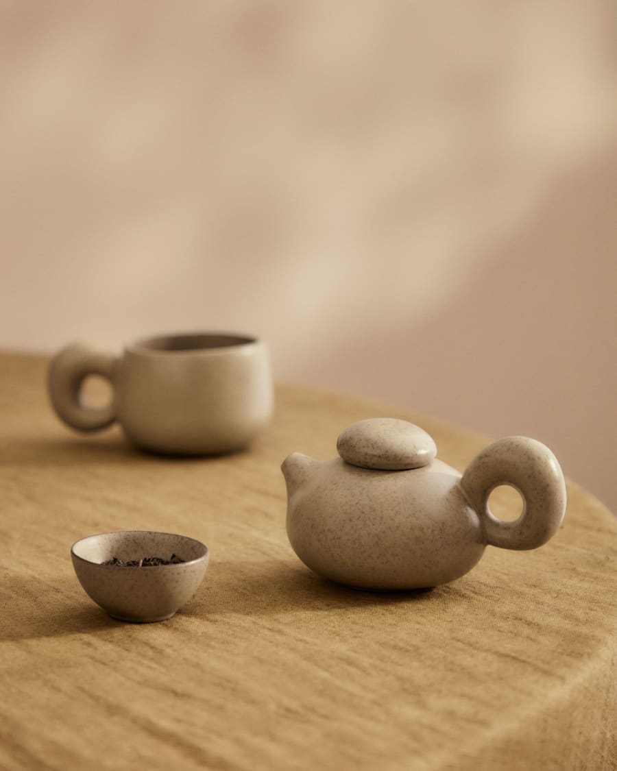 Tersilia tea set in brown ceramic