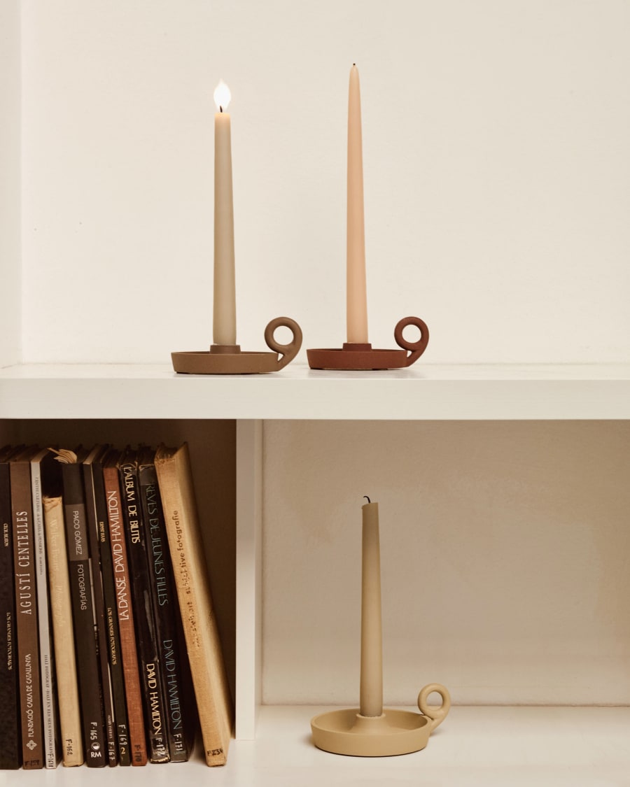Zarela small metal candle holder in brown