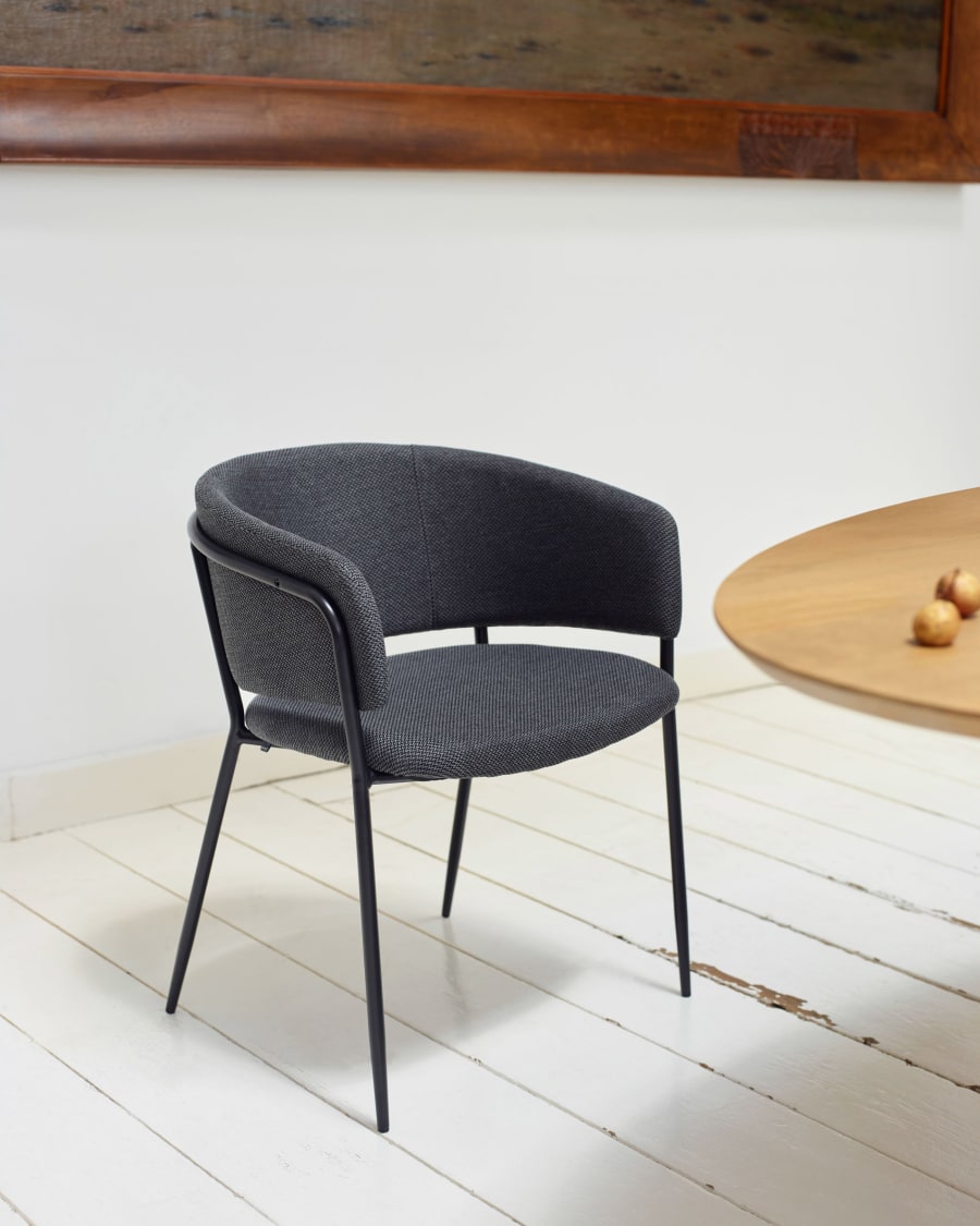 Runnie chair in dark grey with steel legs with black finish
