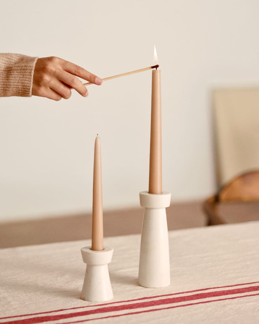 Varinia small white marble candle holder