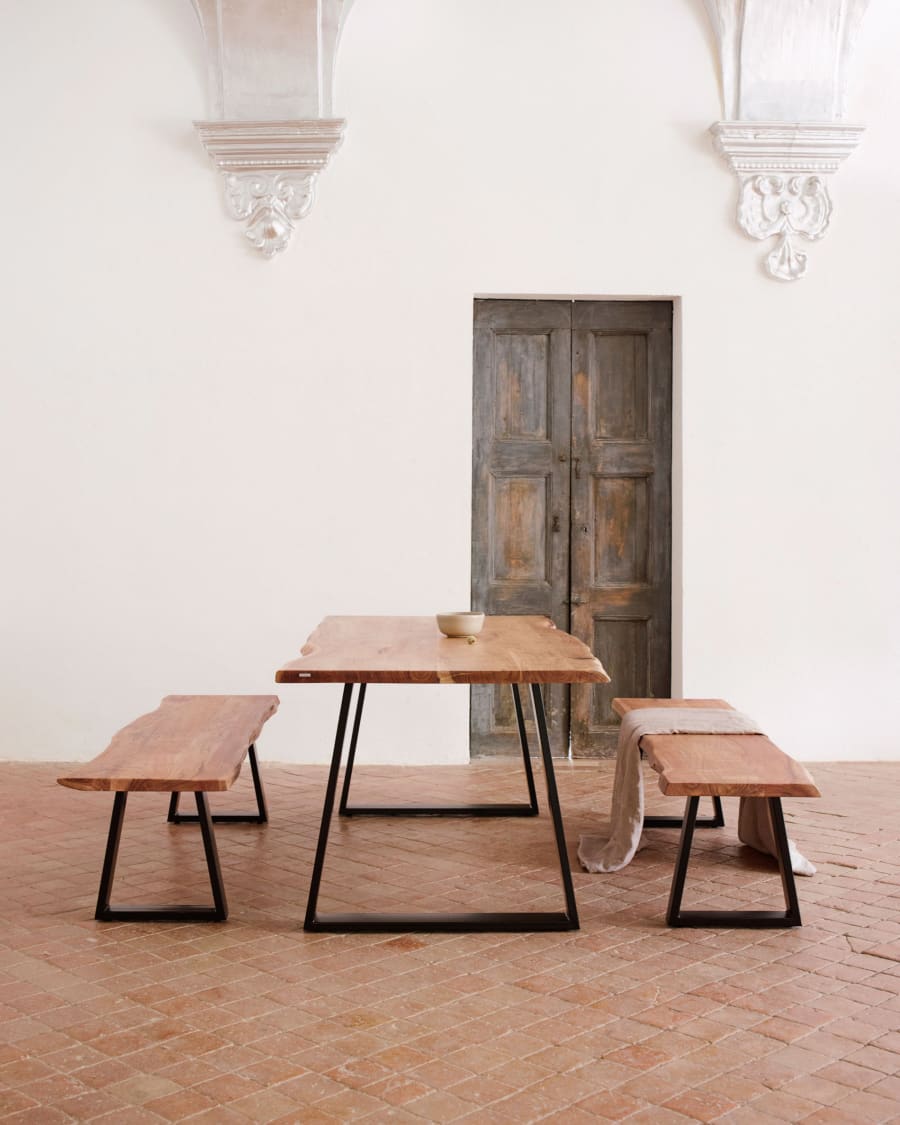 Alaia table made from solid acacia wood with natural finish, 180 x 90 cm