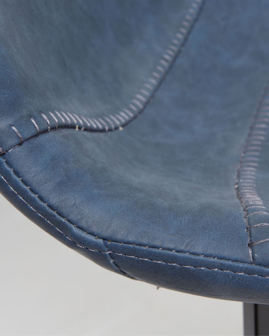 Alve barstool dark blue height 65 cm.