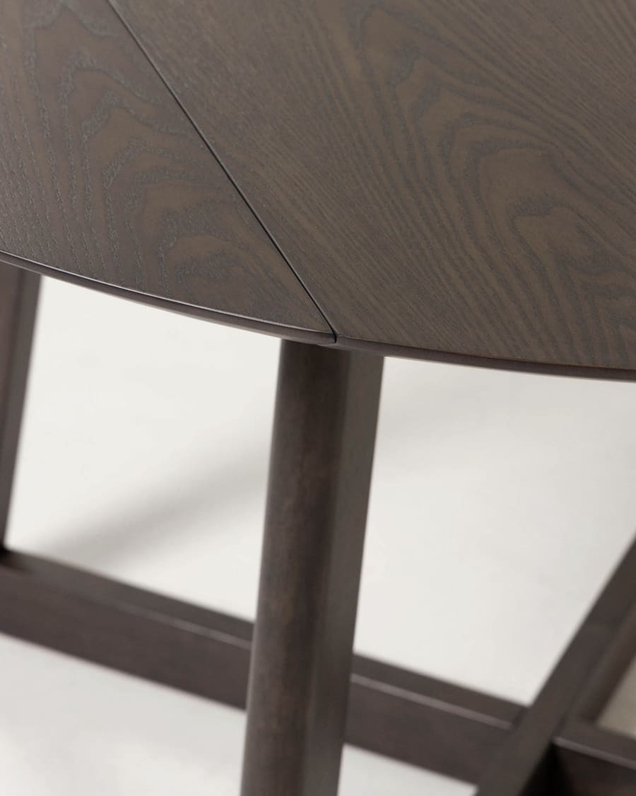 Extendable Maryse 70 (120) x 75 cm table in an ash finish