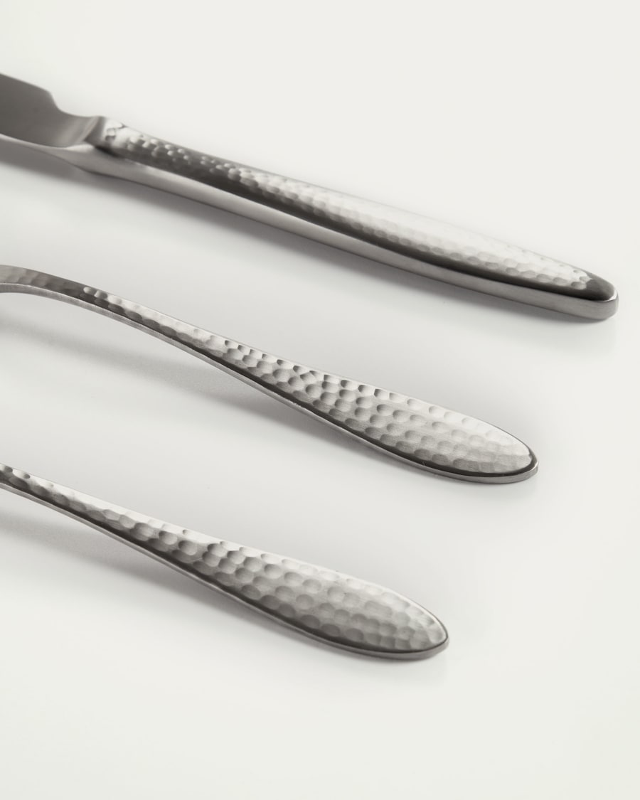 Yarine set of 16 silver cutlery
