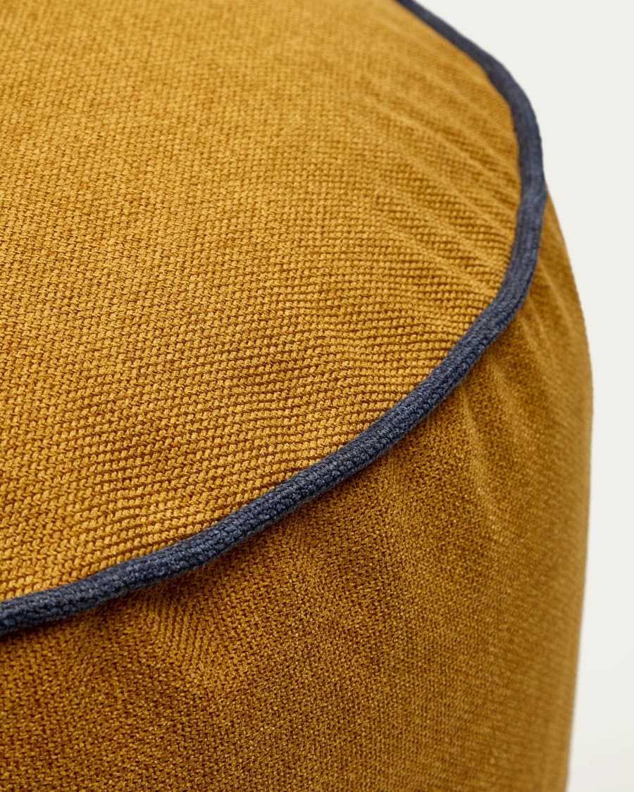 Viera pouffe in mustard with blue edges, Ø 60 cm