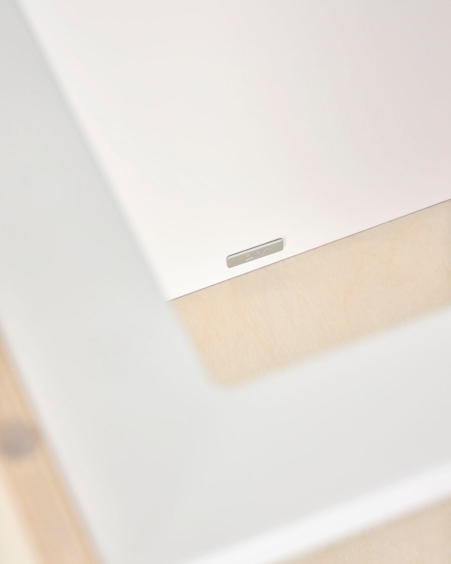 Nuun learning Tower in birch veneer