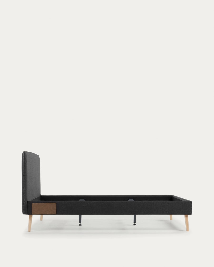 Dyla bed with removable cover in black, with solid beech wood legs for a 160 x 200 cm mattress
