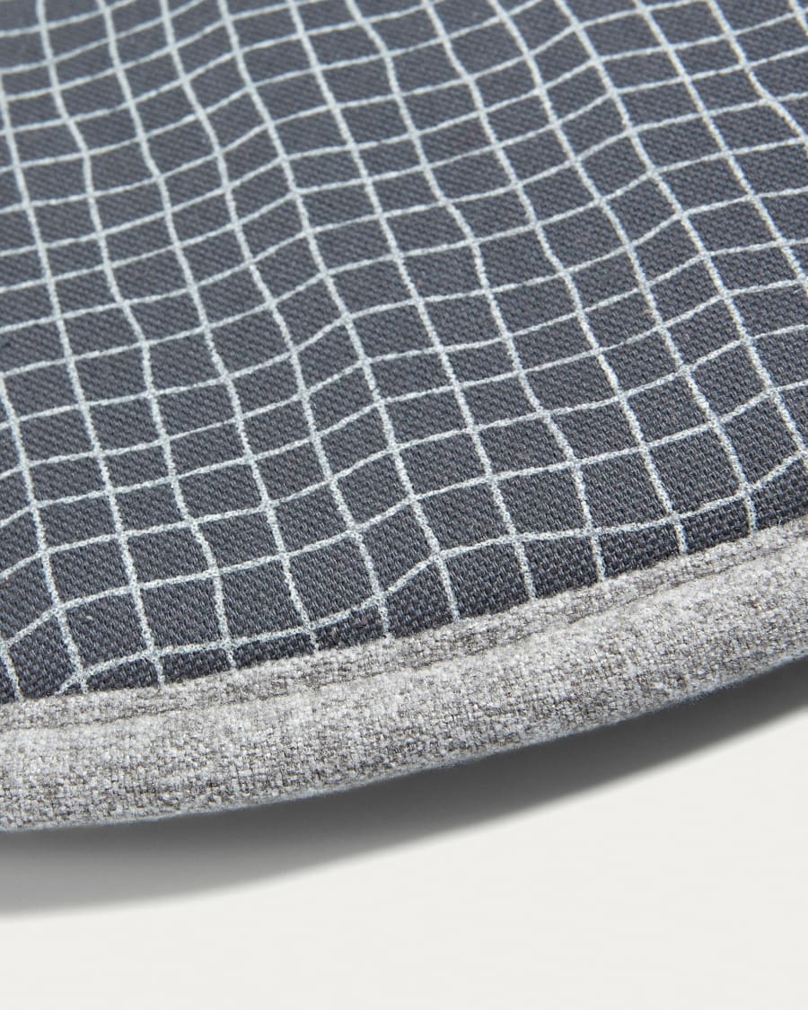 Silke cushion grey light